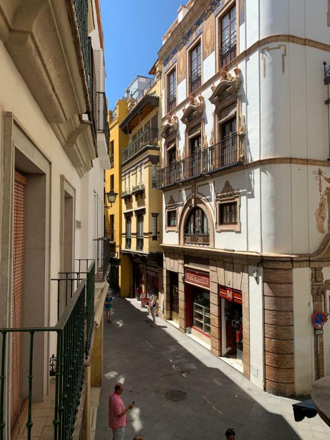 Cathedral Studio, Luxury Studio In Cathedral Area, Parking Optional Sevilla Buitenkant foto