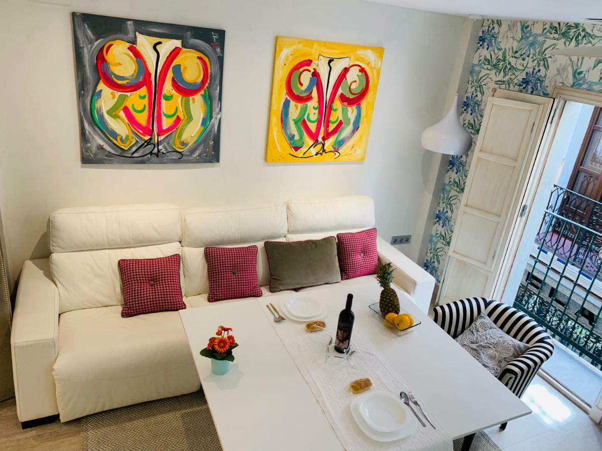 Cathedral Studio, Luxury Studio In Cathedral Area, Parking Optional Sevilla Buitenkant foto
